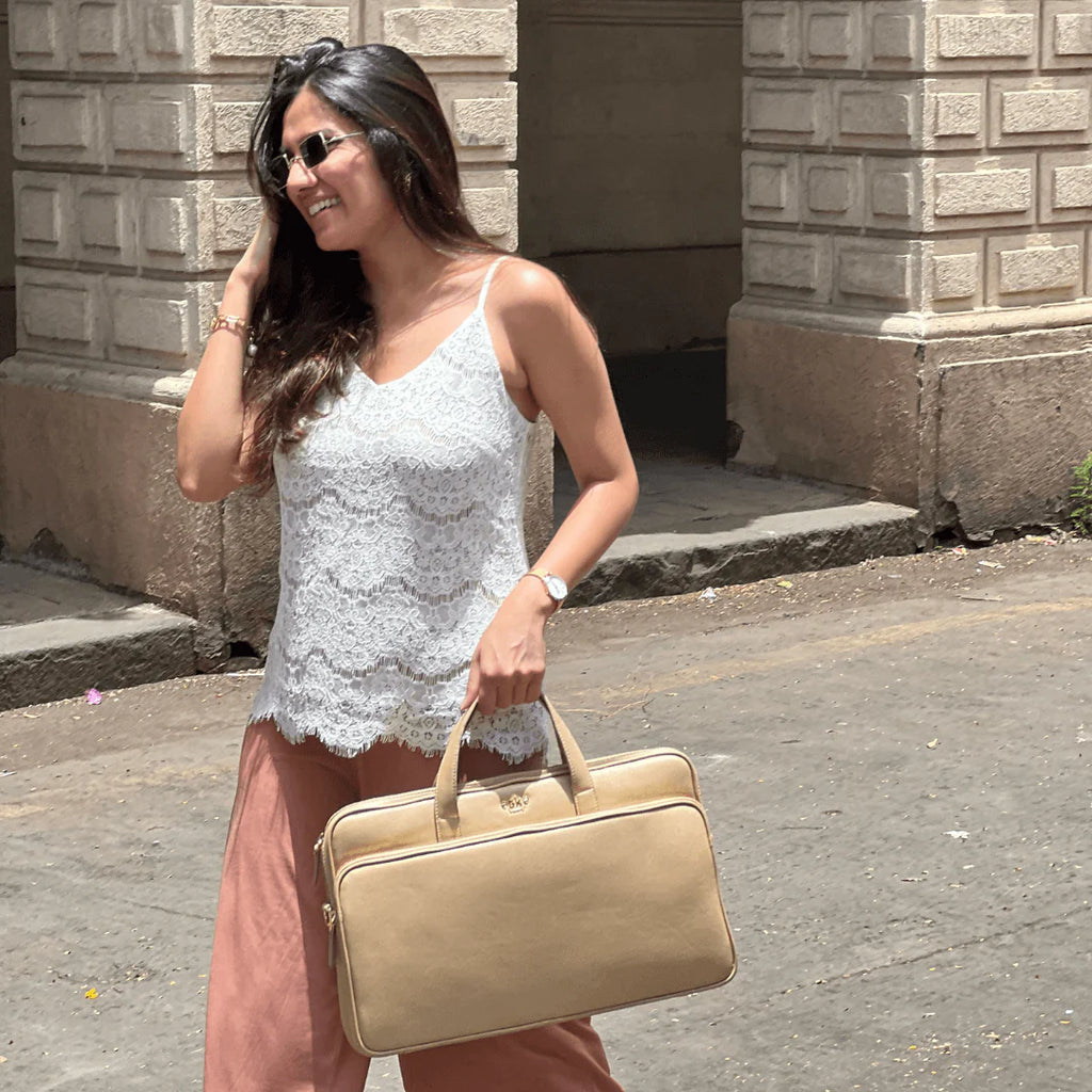 Ladies, These Laptop Bags are What You Need if You’re Back to Office Now