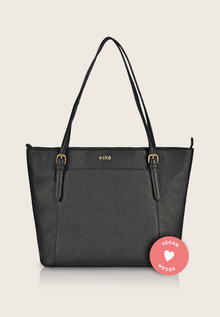  Amalia, the tote